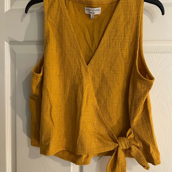 Madewell Tops - Madewell Gold Wrap Tank Top with Tie Front